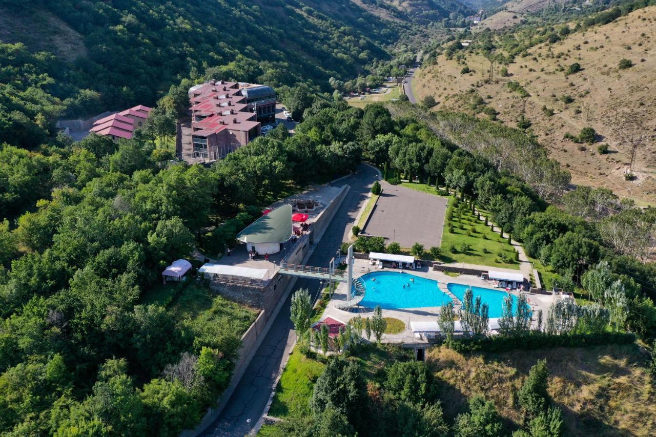 Best Resort Aghveran Arzakan Exterior photo