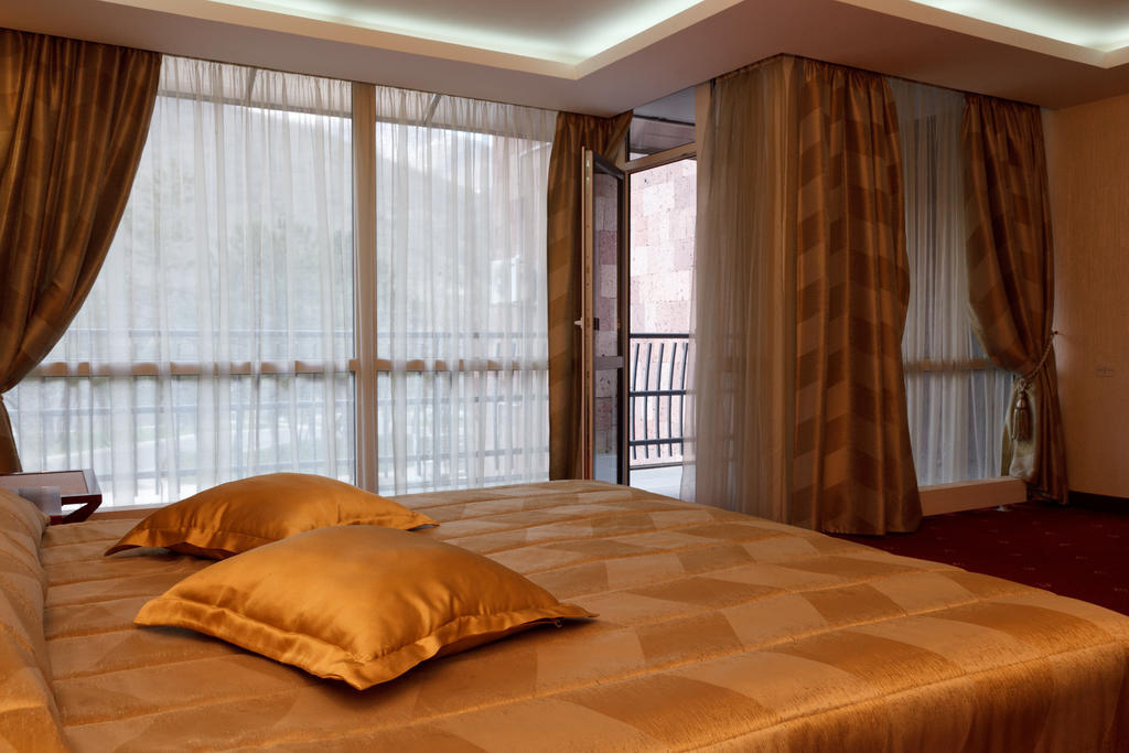 Best Resort Aghveran Arzakan Room photo