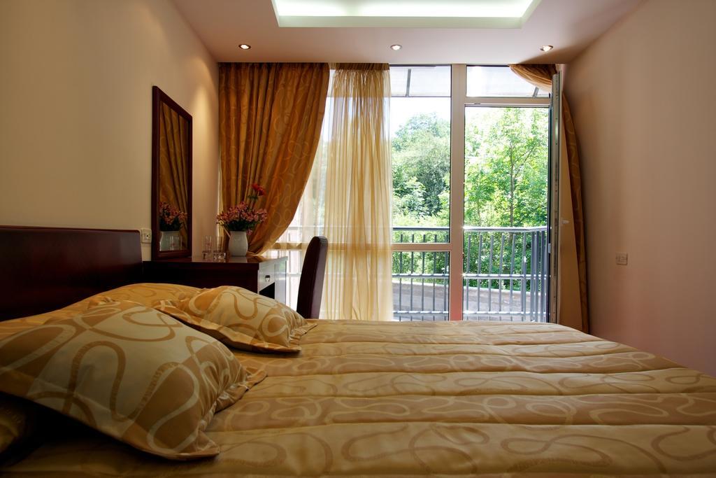 Best Resort Aghveran Arzakan Room photo