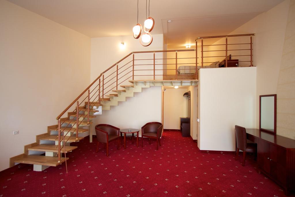Best Resort Aghveran Arzakan Room photo