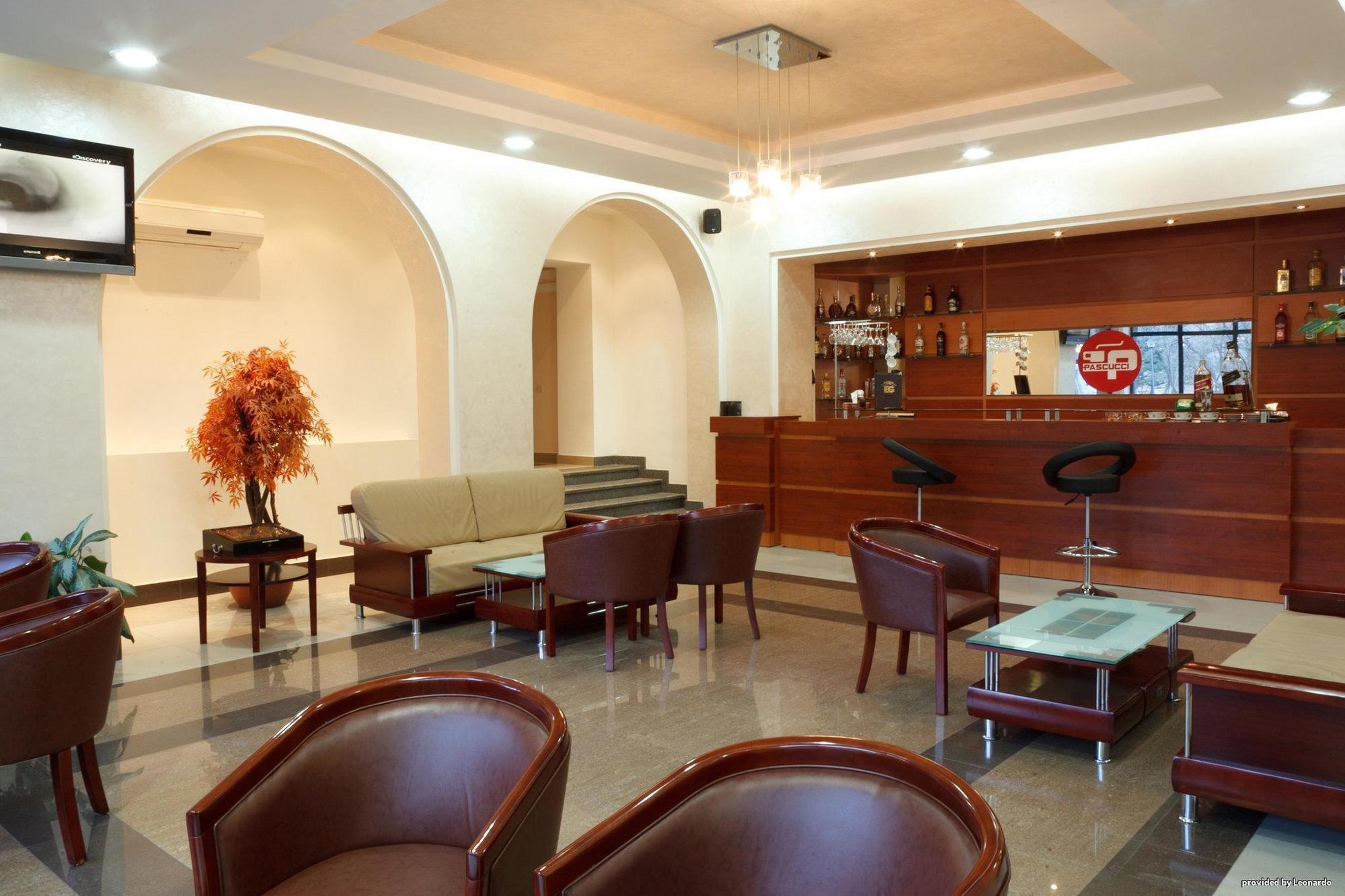 Best Resort Aghveran Arzakan Restaurant photo