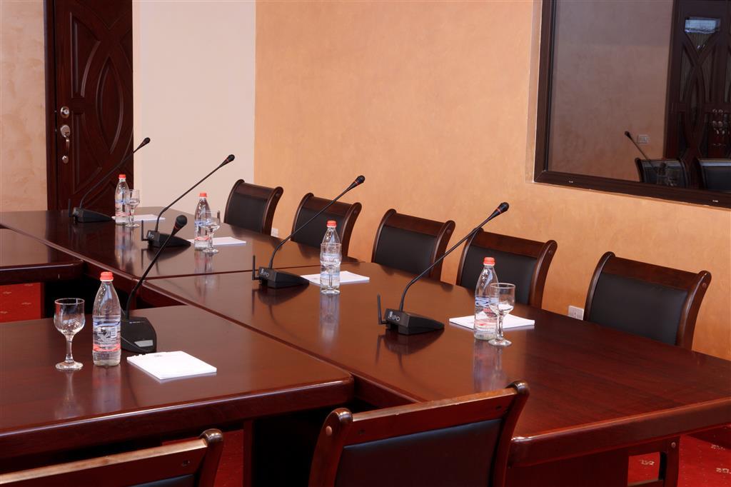 Best Resort Aghveran Arzakan Facilities photo